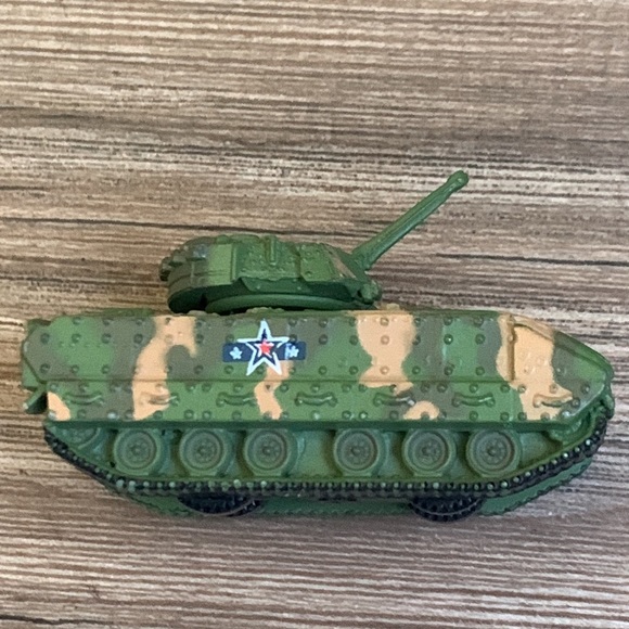 Galoob Micro Machine Military Army Tank Camouflaged Vehicle 1995 Micromachines - Picture 6 of 6